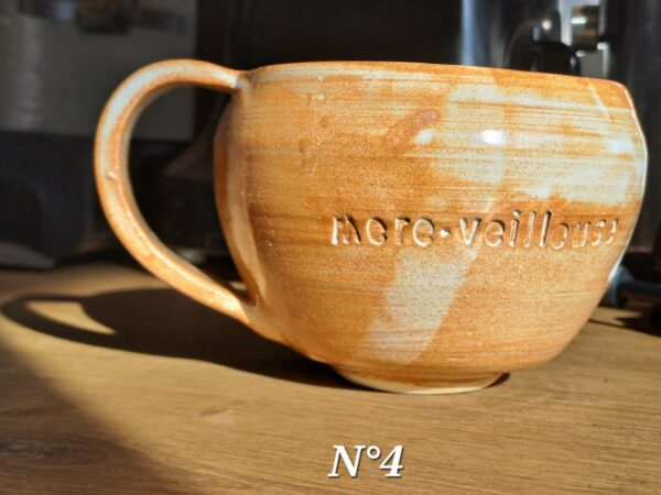 Tasse grès "Mère-veilleuse"
