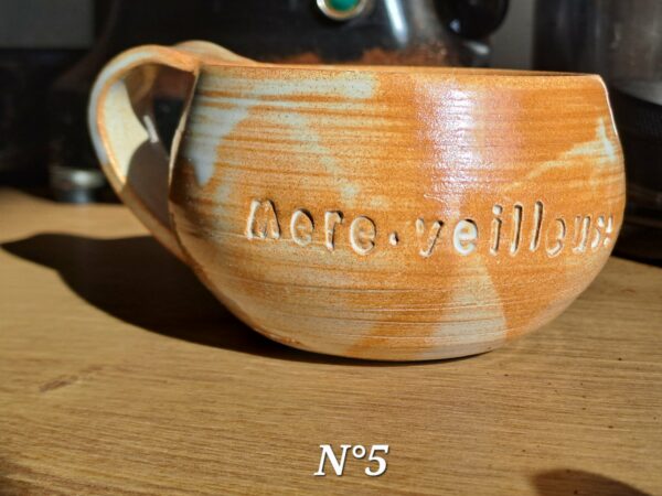 Tasse grès "Mère-veilleuse"