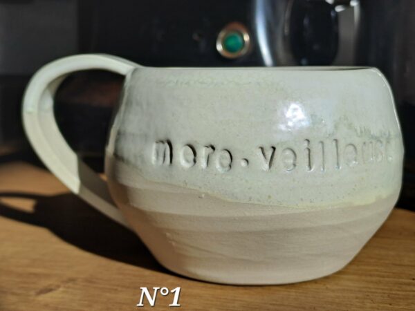 Tasse grès "Mère veilleuse"